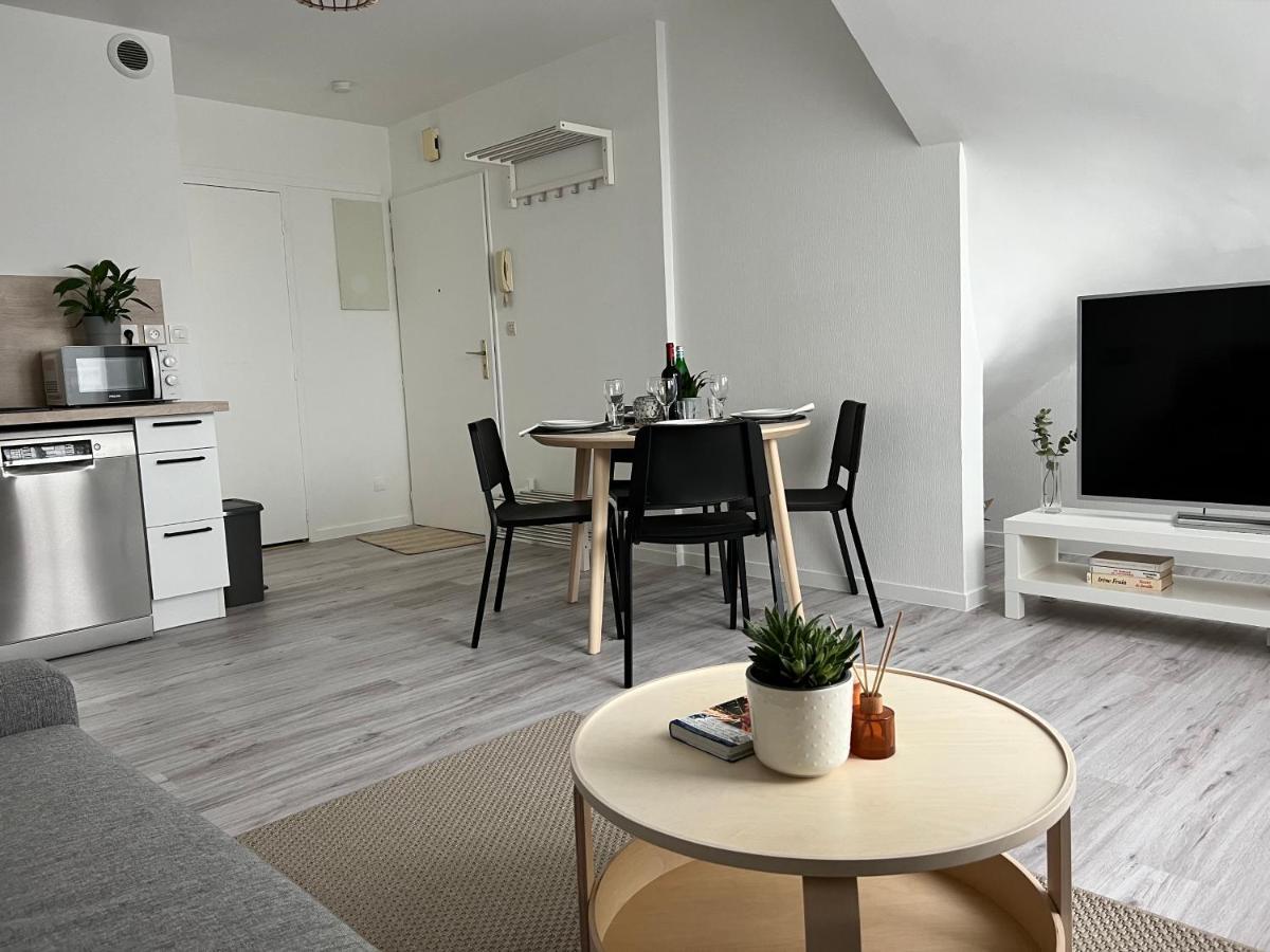 Appart Cosy Cdg Paris Parc Expo Asterix Apartment Dammartin-en-Goele Exterior foto